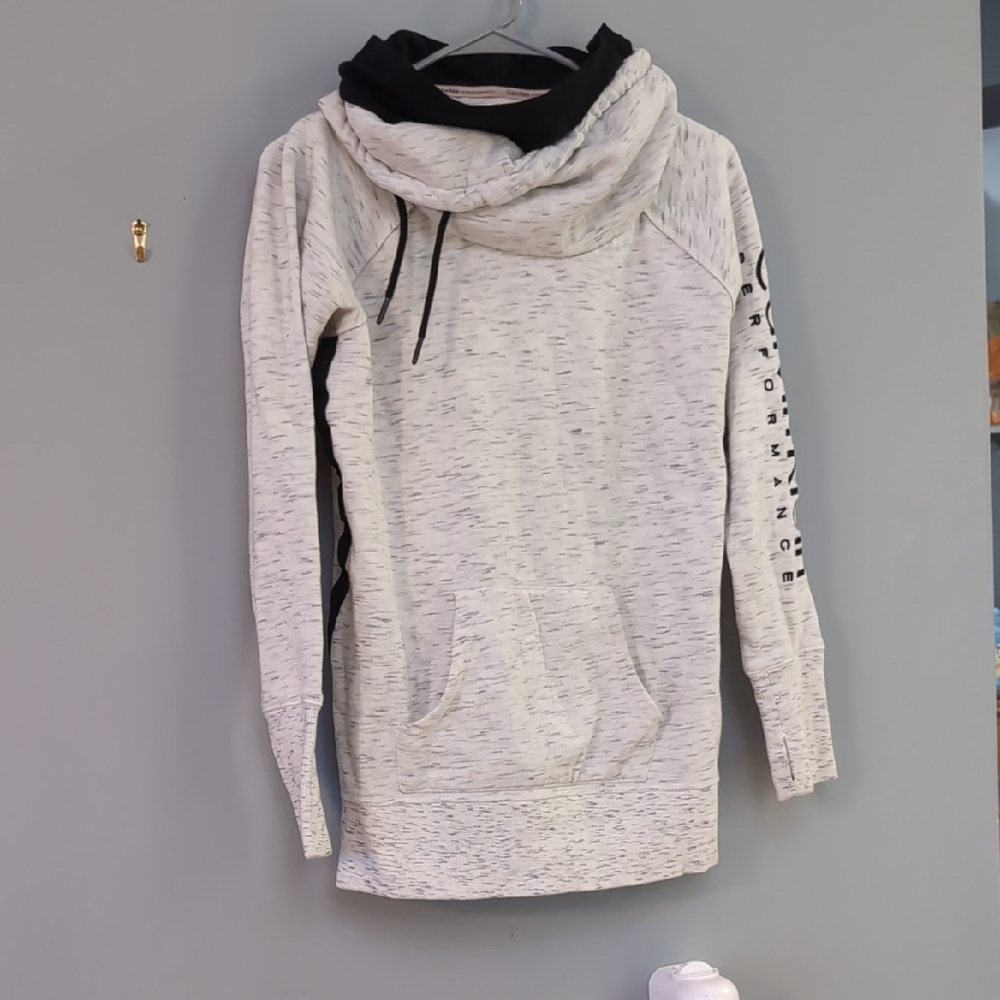 Women's Cream Hoodie Sweater